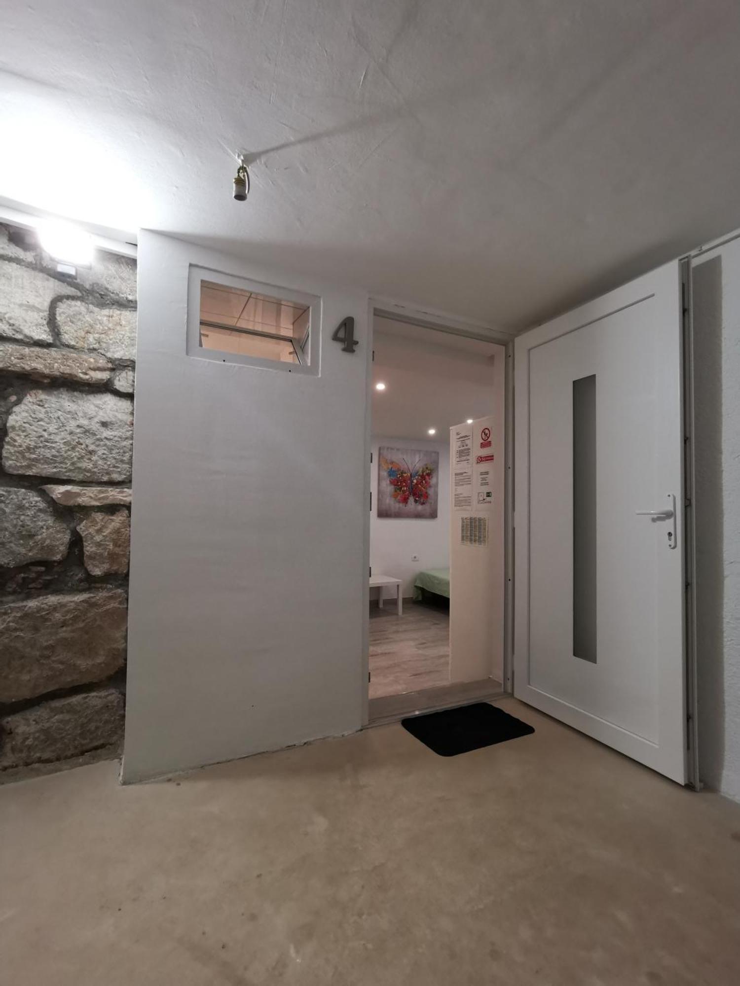 Apartments Sveti Ivan Мощеничка-Драга Номер фото